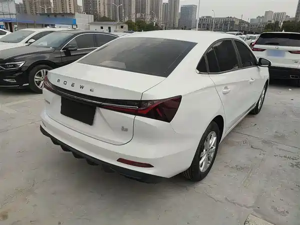 Roewe i5 2026