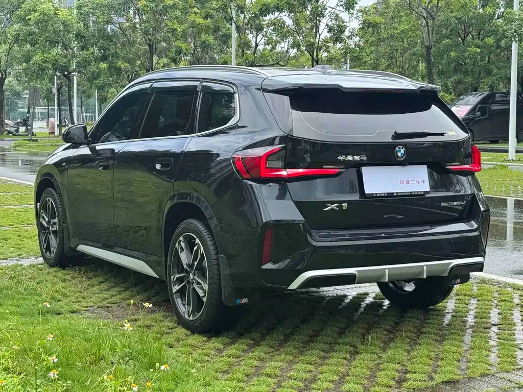 BMW X1 2024