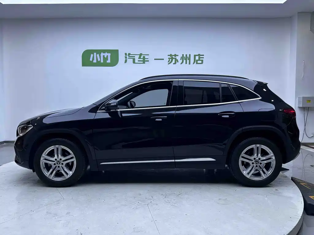 Mercedes-Benz GLA 2021