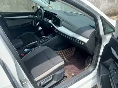 Volkswagen Golf 2022