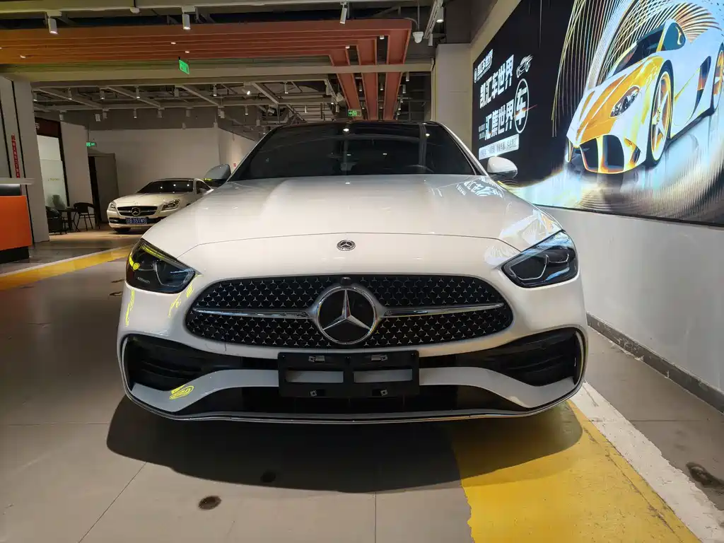 Mercedes-Benz C-Class 2023