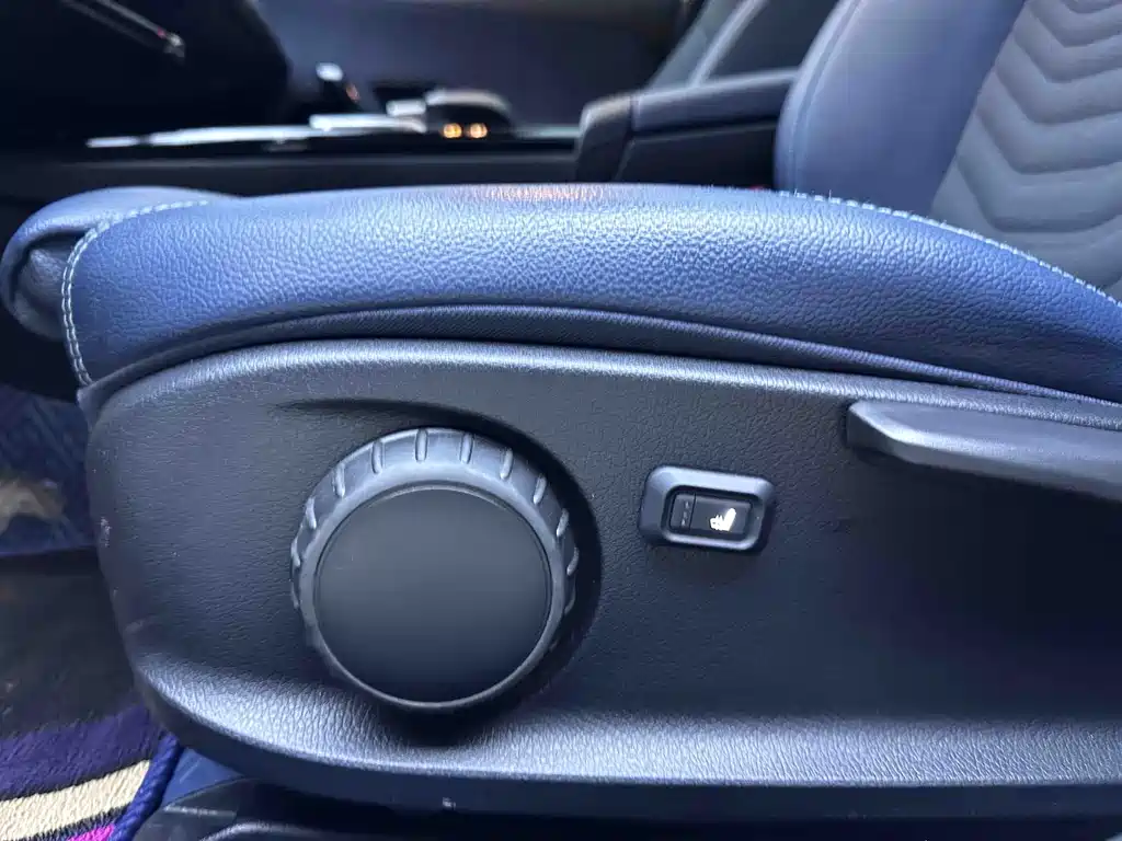 Mercedes-Benz A-Class 2023 — фото 17