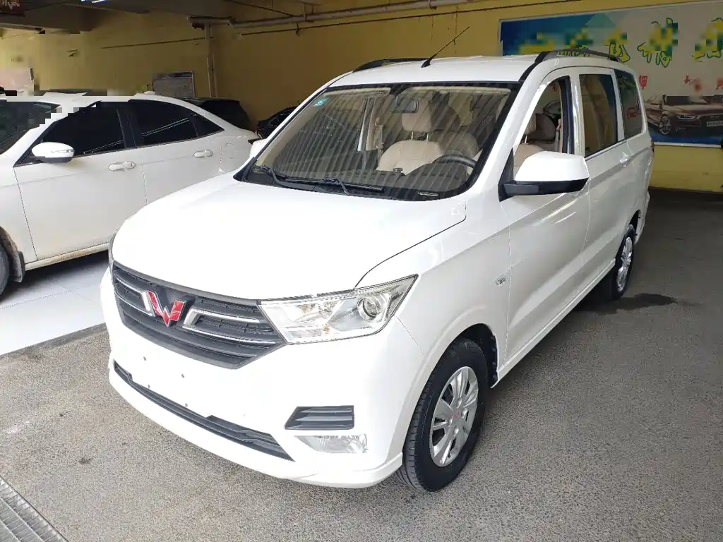 Wuling Hongguang 2022