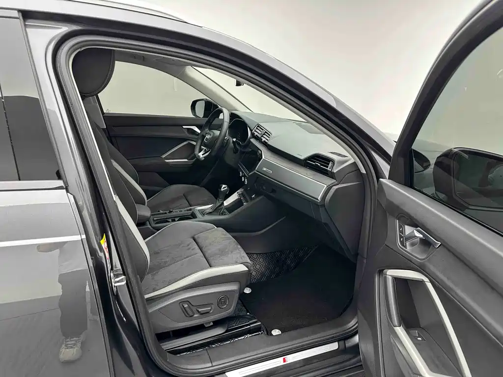 Audi Q3 2023