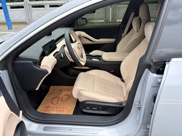 NIO ET5T 2023