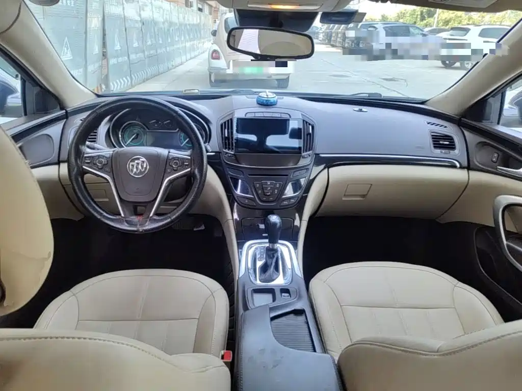 Buick Regal 2014 — фото 16