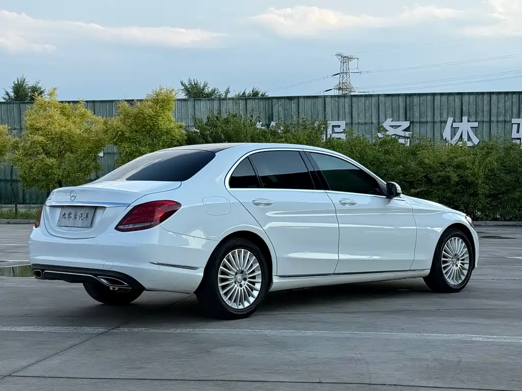 Mercedes-Benz C-Class 2015