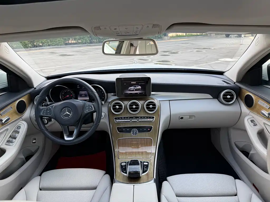Mercedes-Benz C-Class 2015 — фото 25