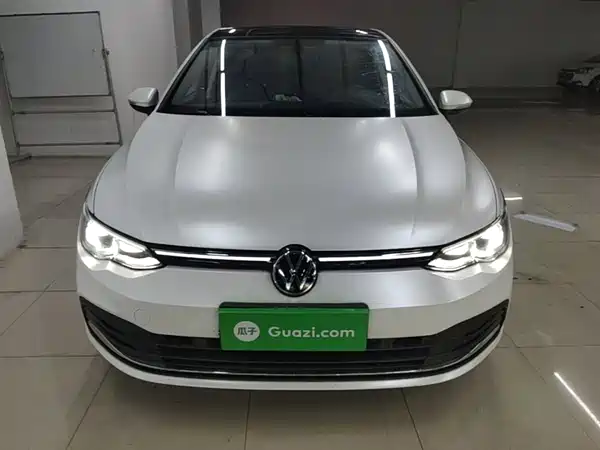Volkswagen Golf 2022