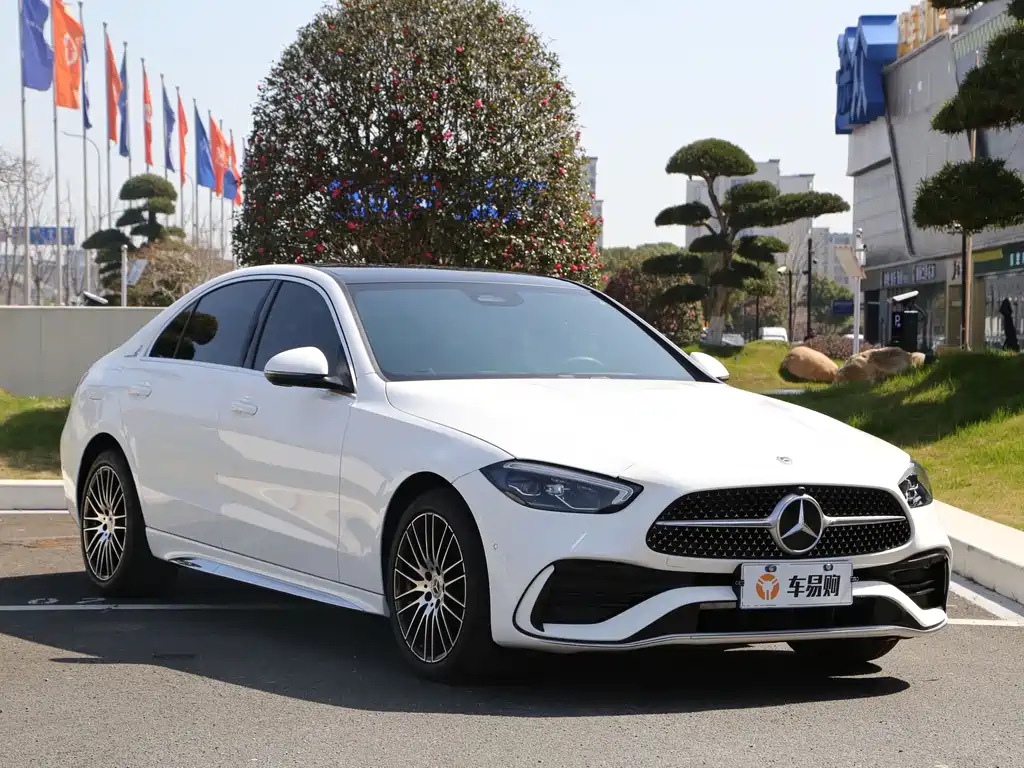 Mercedes-Benz C-Class 2023