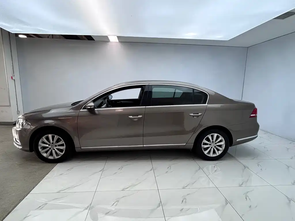 Volkswagen Magotan 2014