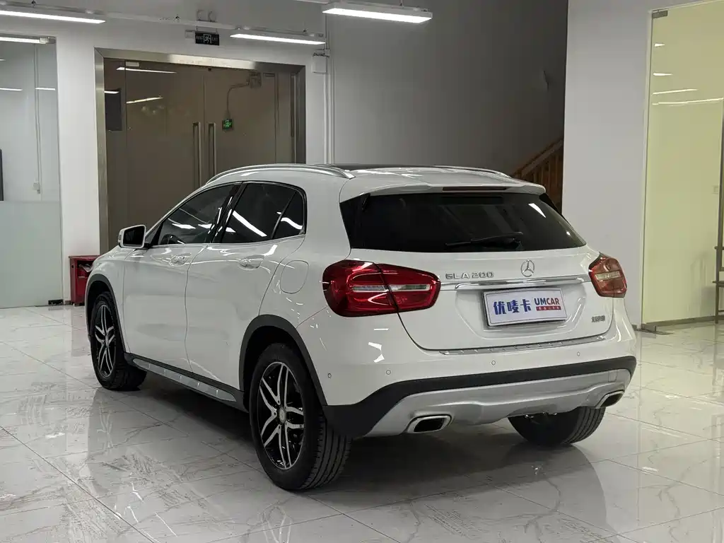 Mercedes-Benz GLA 2017