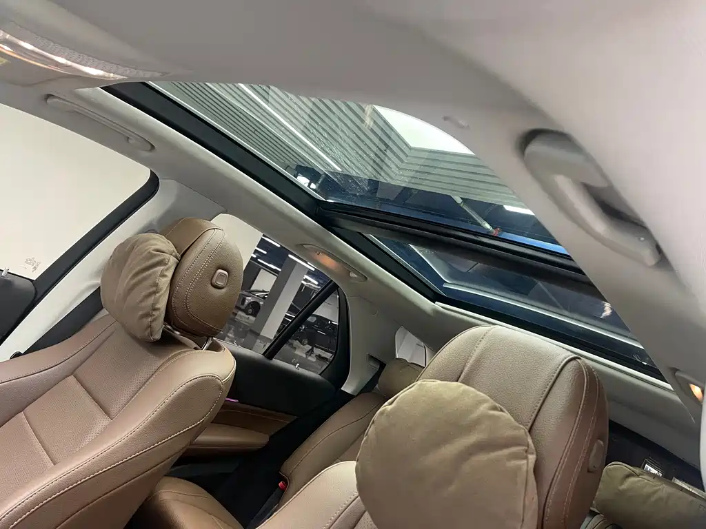 Mercedes-Benz GLE 2025 — фото 15