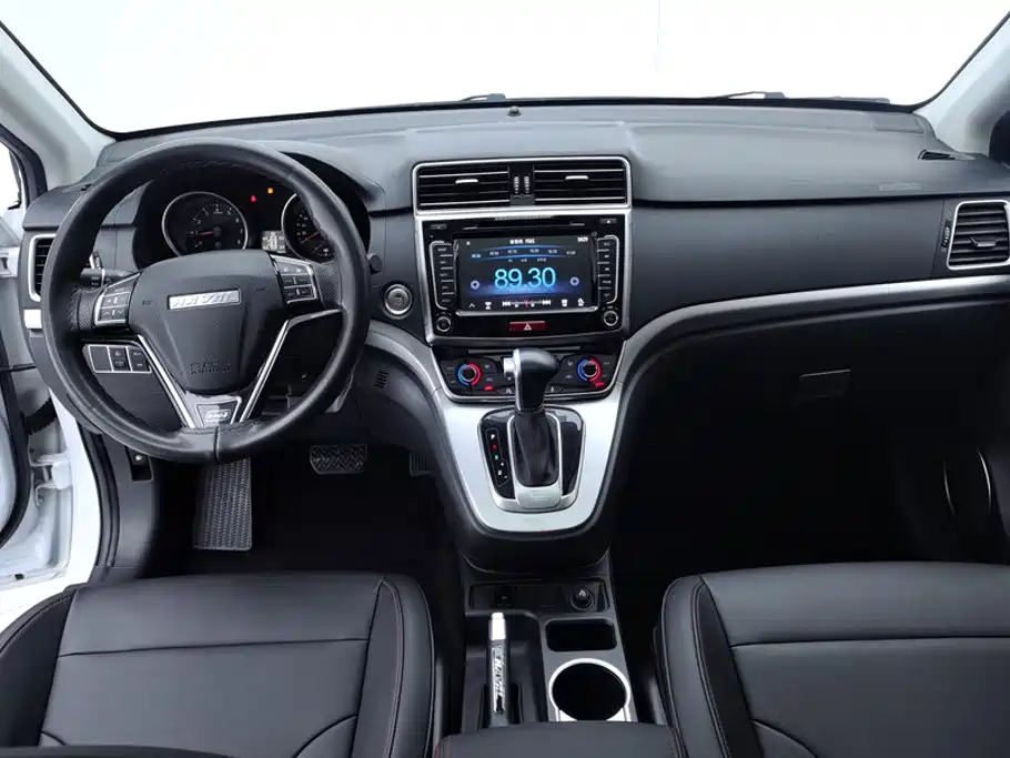 Haval M6 2018 — фото 12