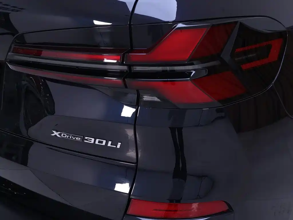 BMW X5 2025 — фото 9