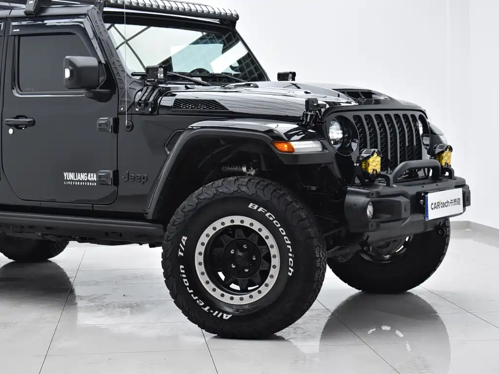 Jeep Gladiator 2023 — фото 4
