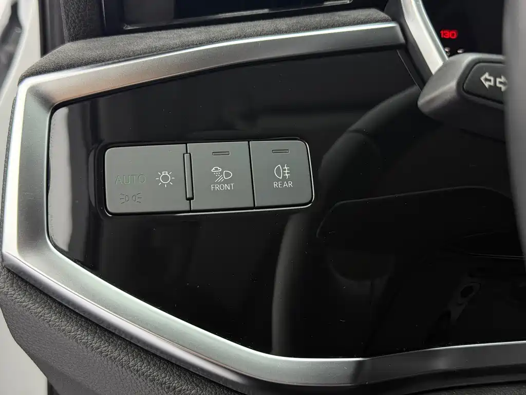 Audi Q3 2022 — фото 19