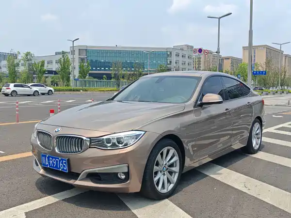 BMW 3 Series GT 2013