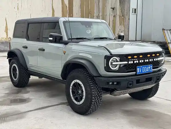 Ford Bronco 2024