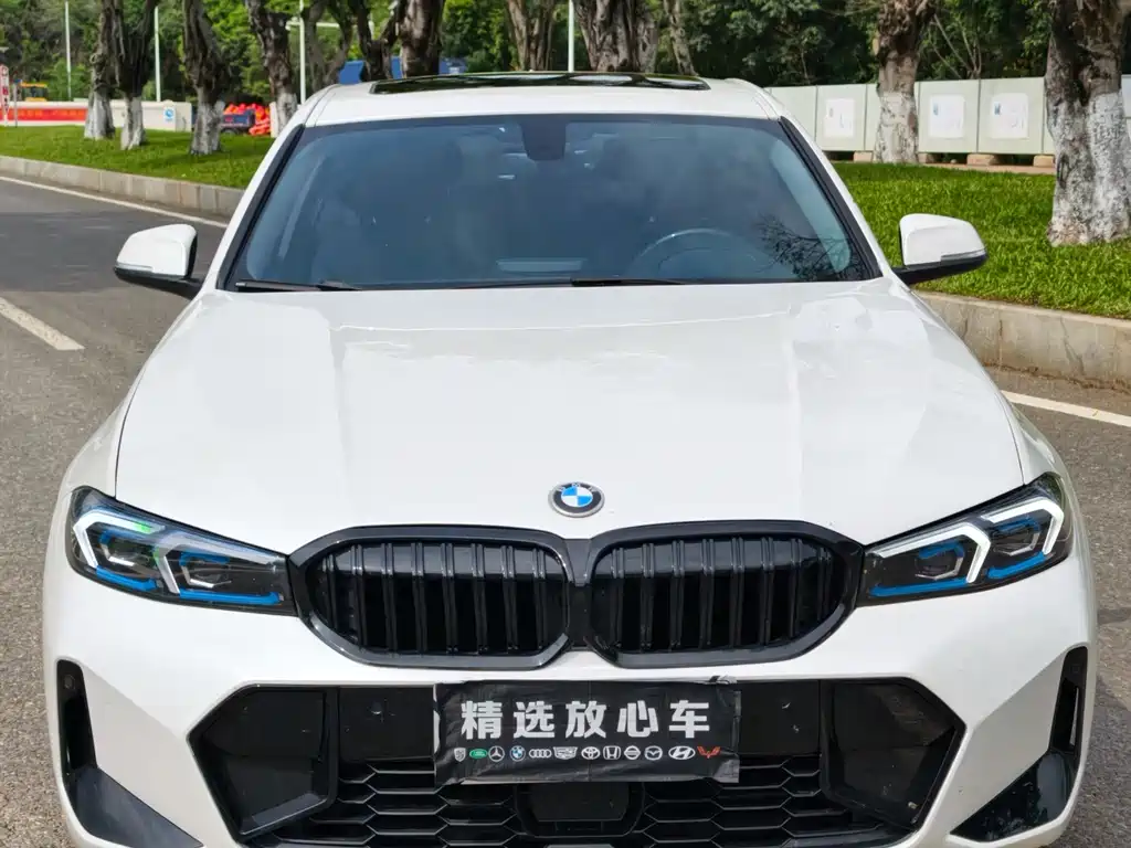 BMW 3 Series 2017 — фото 2