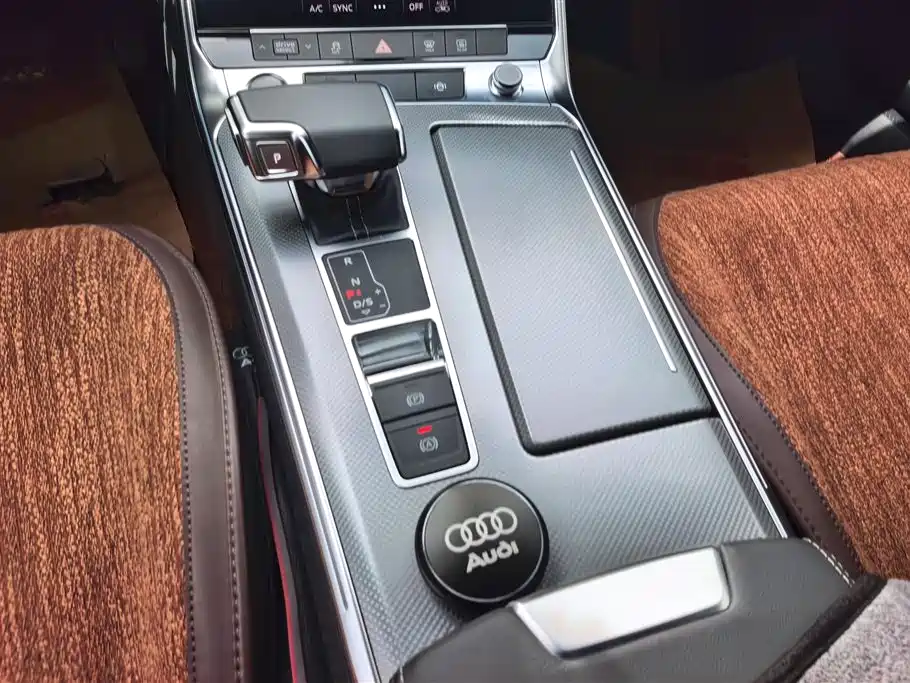 Audi A6L 2022 — фото 16