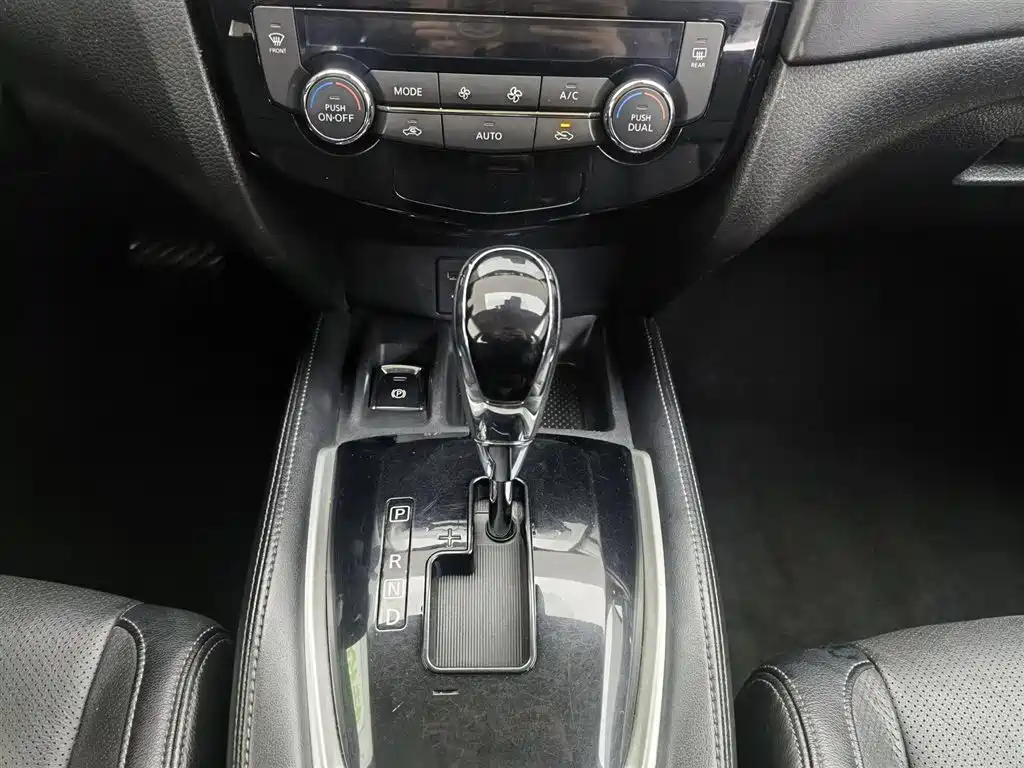 Nissan X-Trail 2019 — фото 13