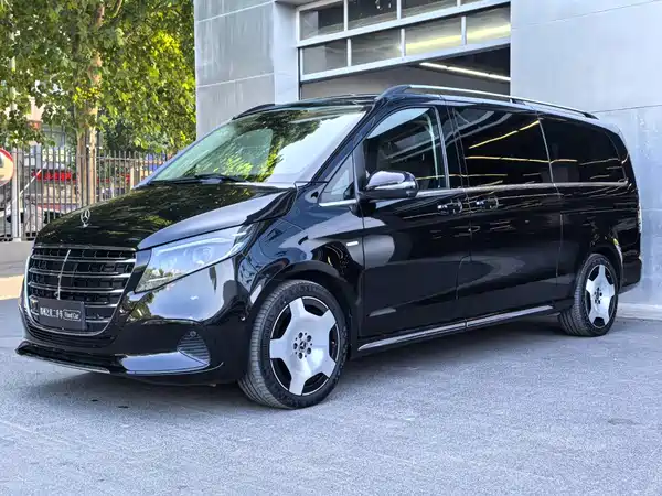 Mercedes-Benz V-Class 2024