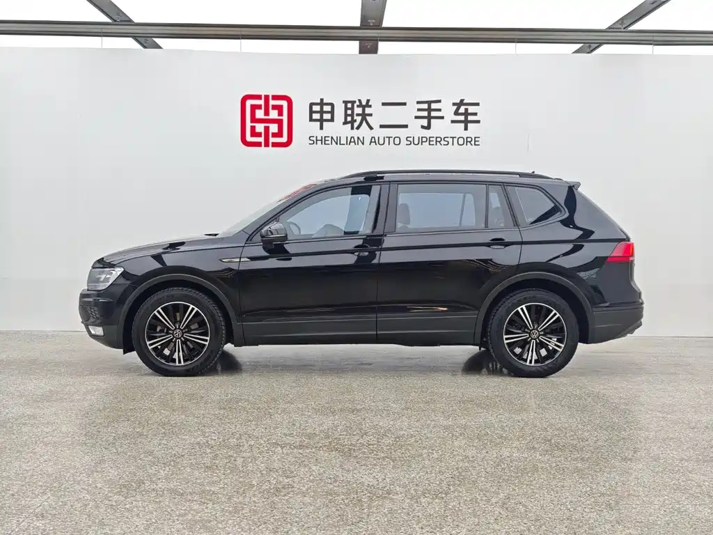 Volkswagen Tiguan L 2021