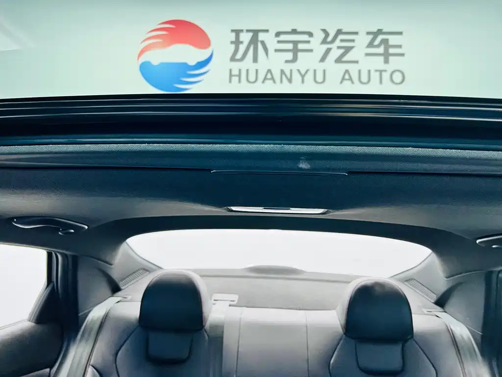 Hyundai Elantra 2022 — фото 15