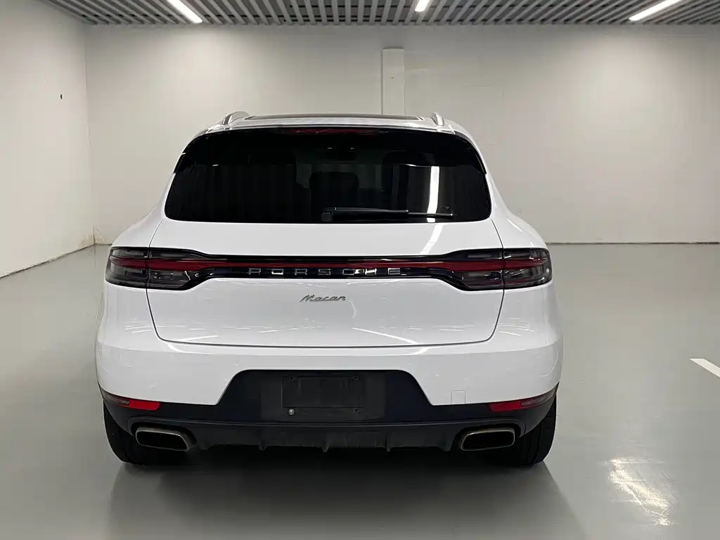 Porsche Macan 2020 — фото 14