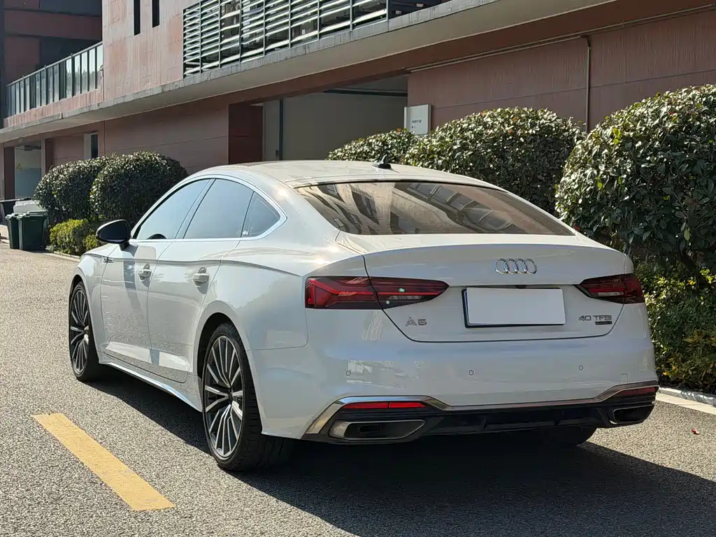 Audi A5 2023 — фото 15