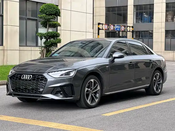 Audi A4L 2024