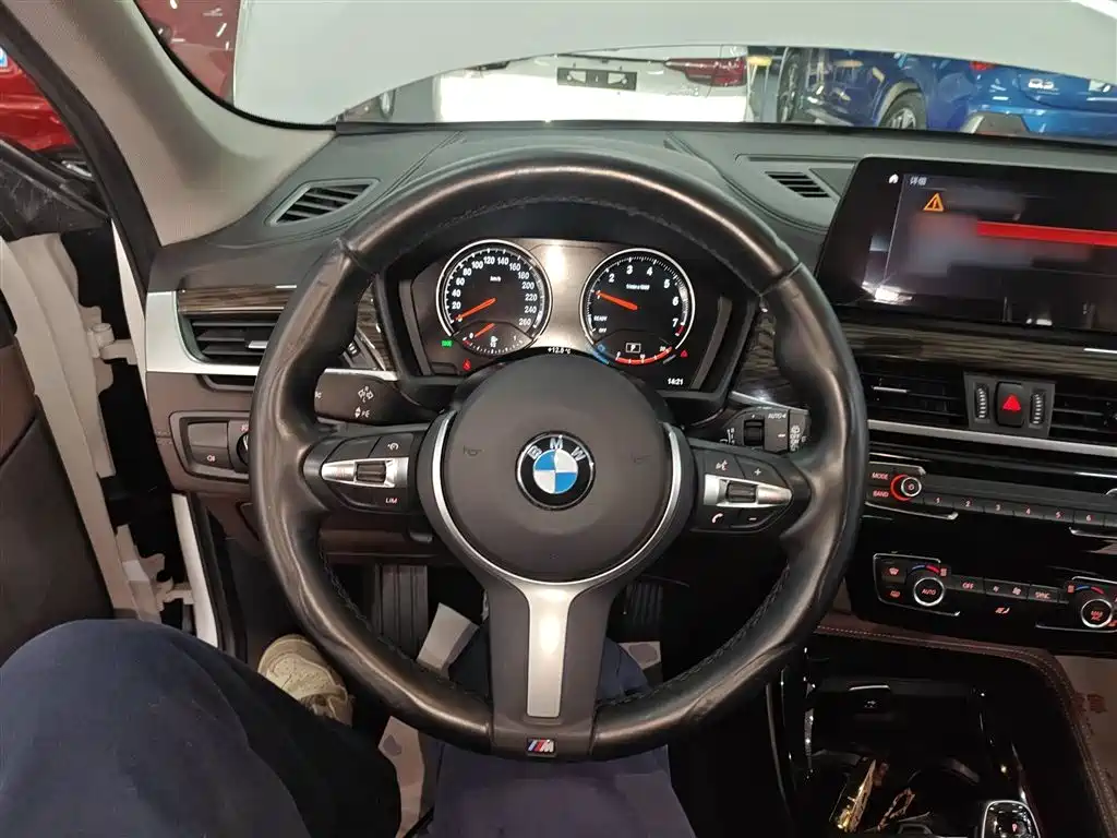BMW X1 2023 — фото 11