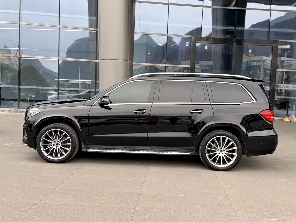 Mercedes-Benz GLS 2018 — фото 4