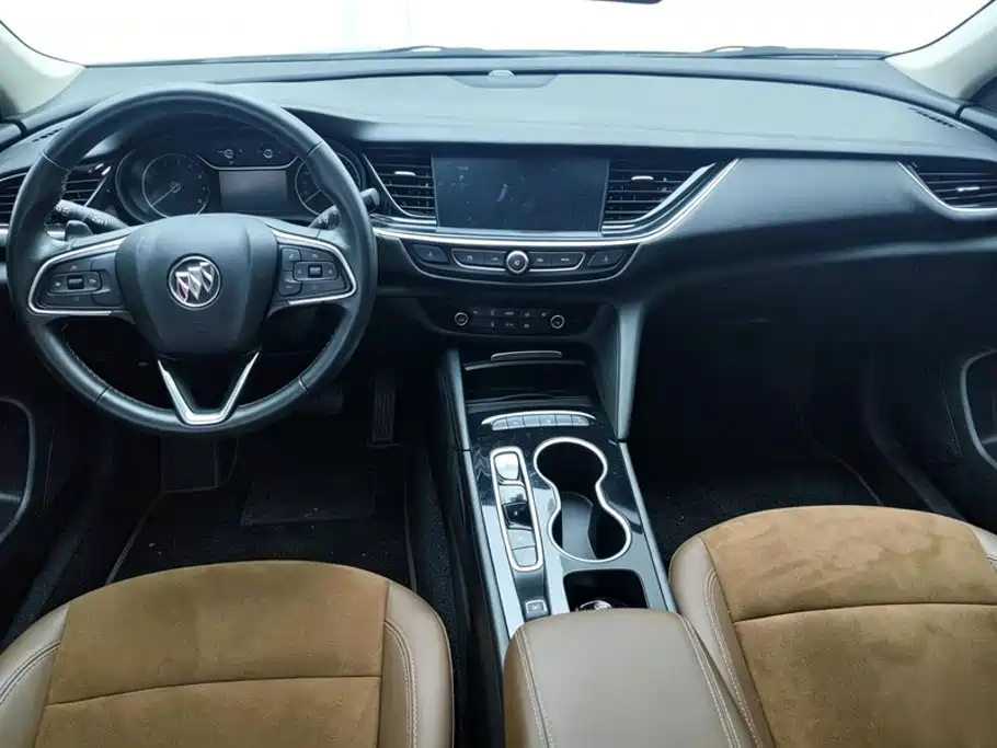 Buick Regal 2023 — фото 12