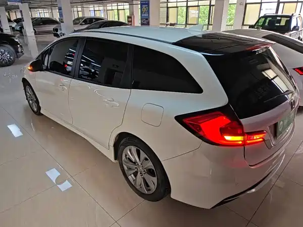 Honda Jade 2018