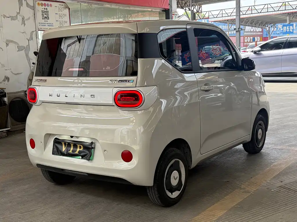 Wuling MINIEV 2025