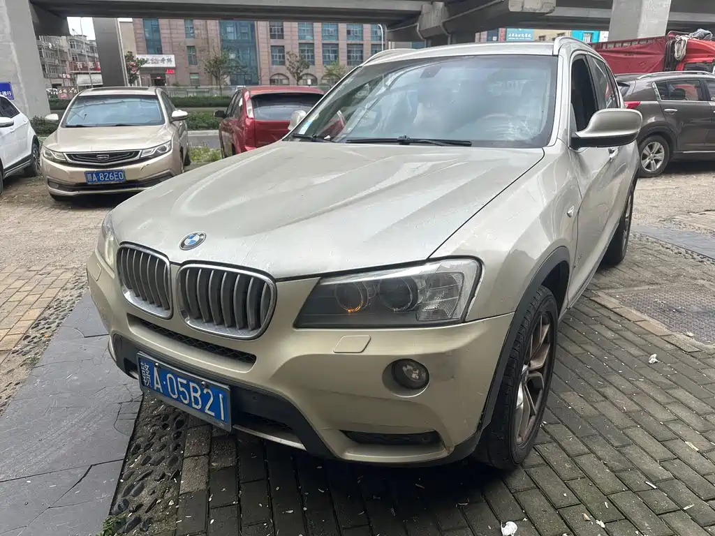 BMW X3 2012 — фото 1