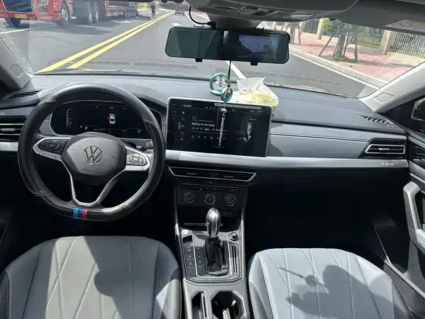 Volkswagen Lavida 2024