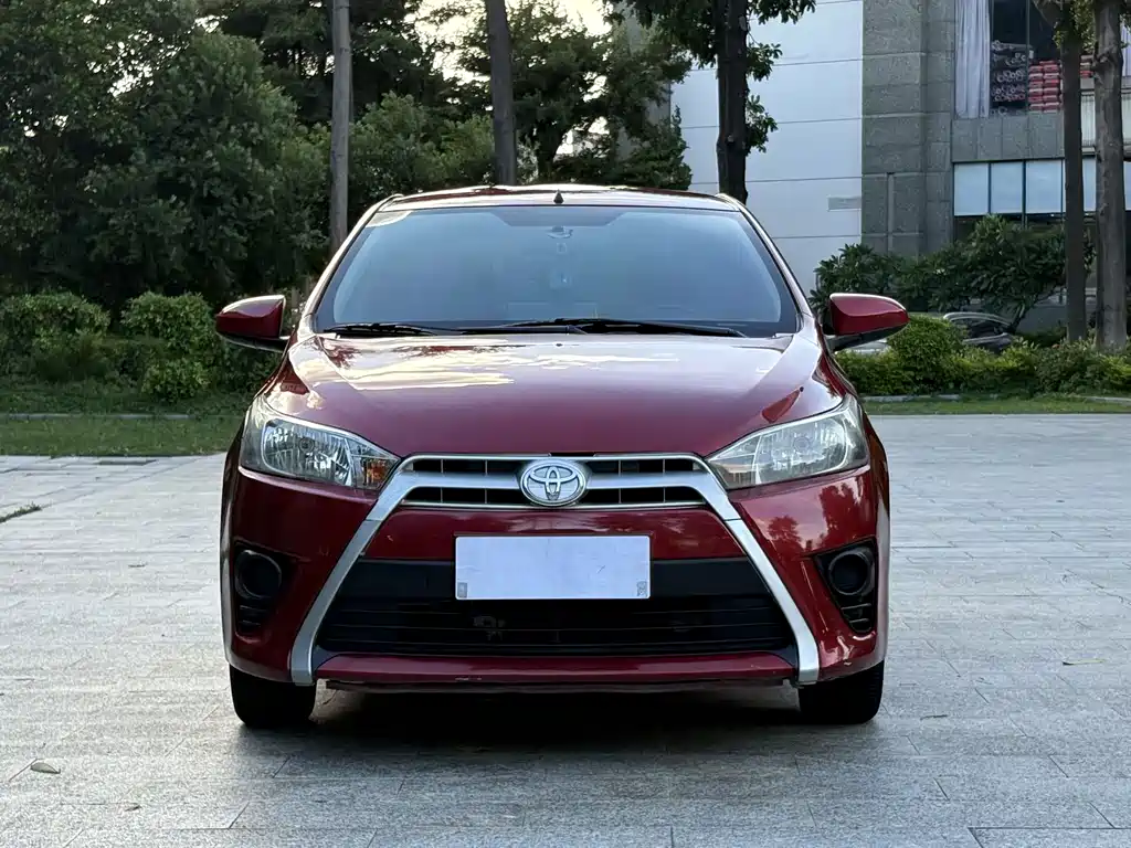 Toyota Yaris L 2016