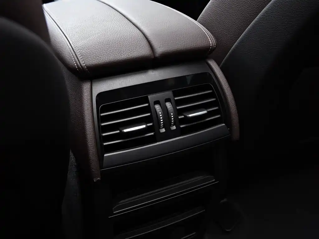 BMW X5 2016 — фото 24