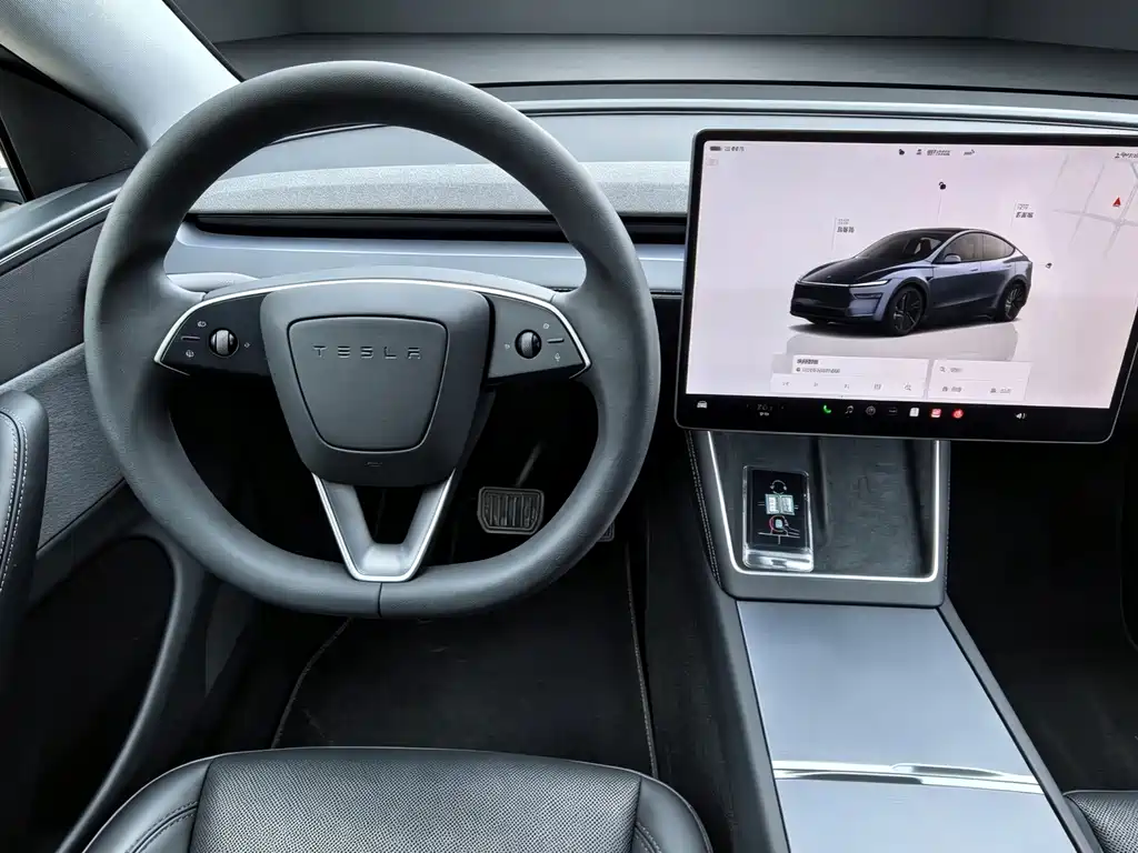 Tesla Model Y 2025 — фото 9