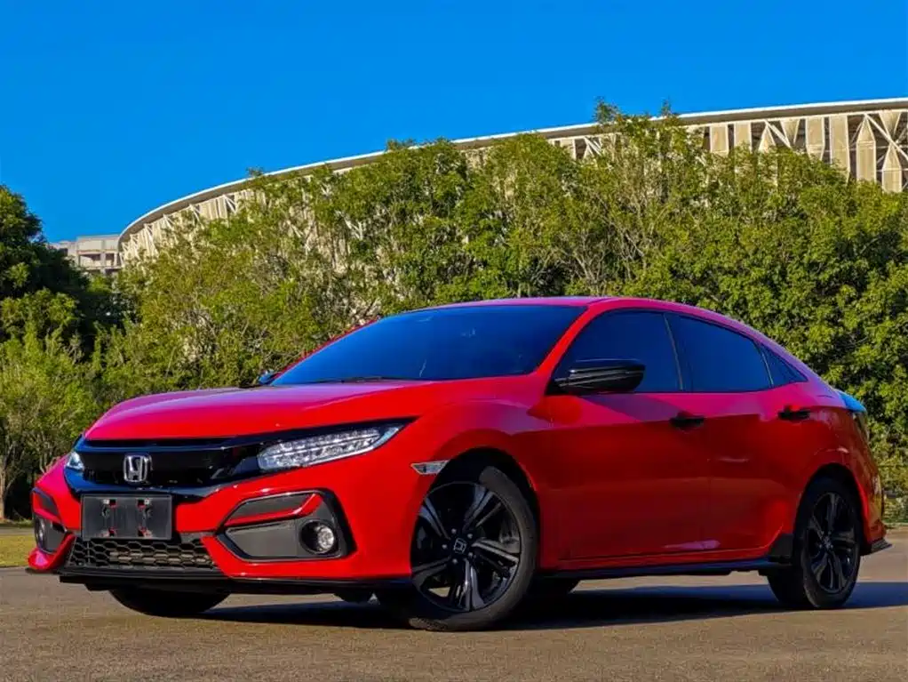 Honda Civic 2021 — фото 1