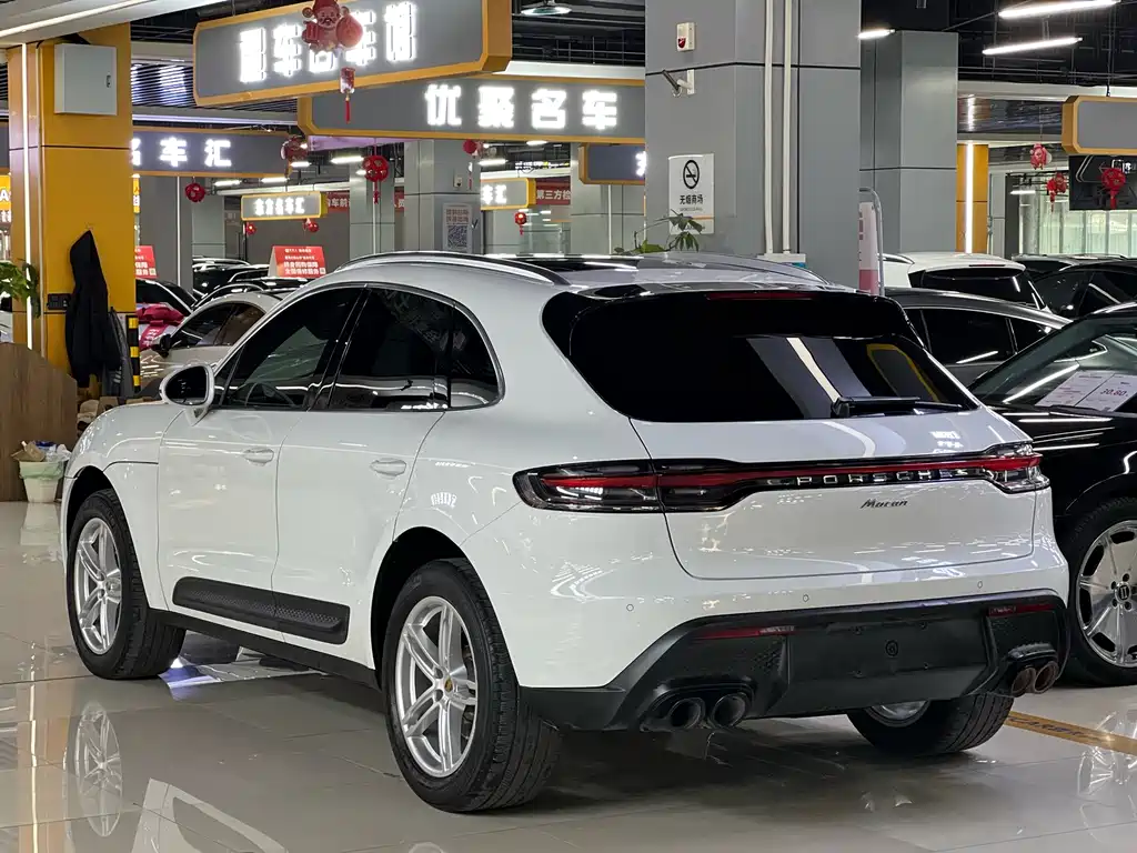 Porsche Macan 2022 — фото 20