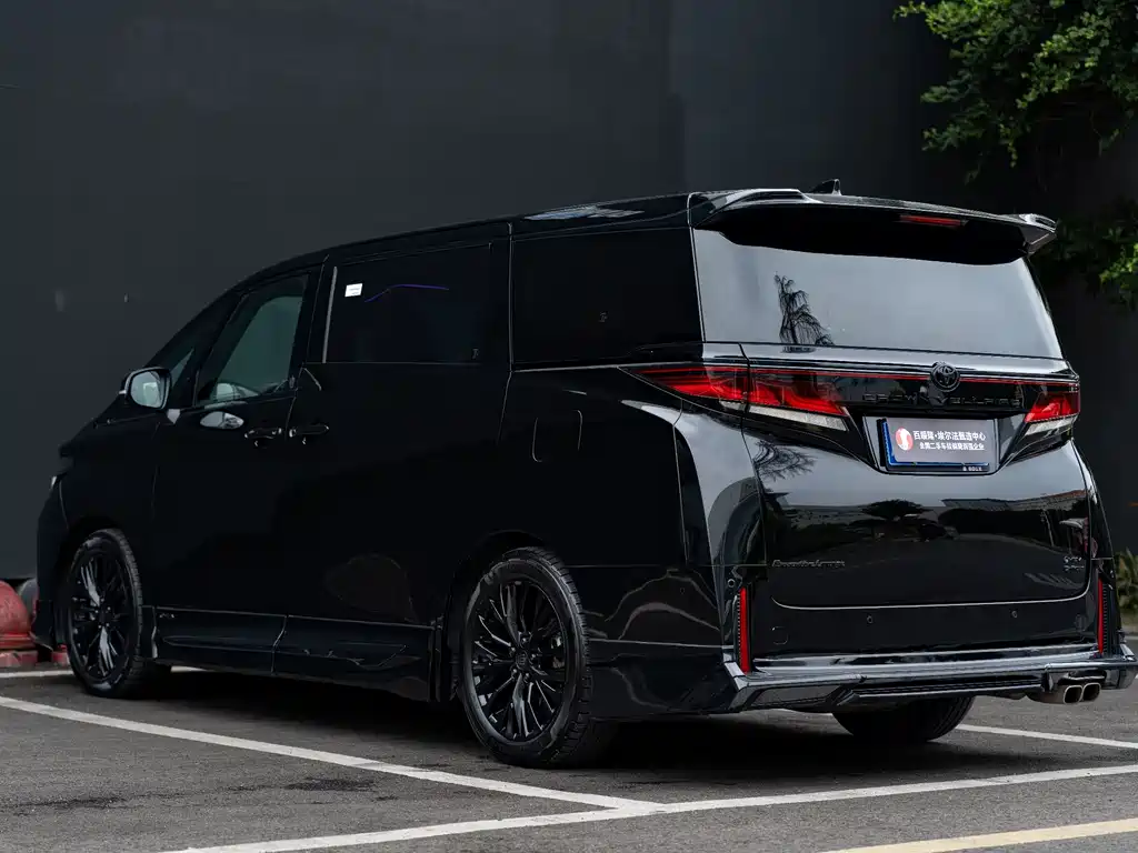 Toyota Vellfire 2024 — фото 20