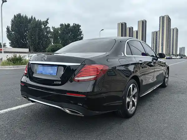 Mercedes-Benz E-Class 2017