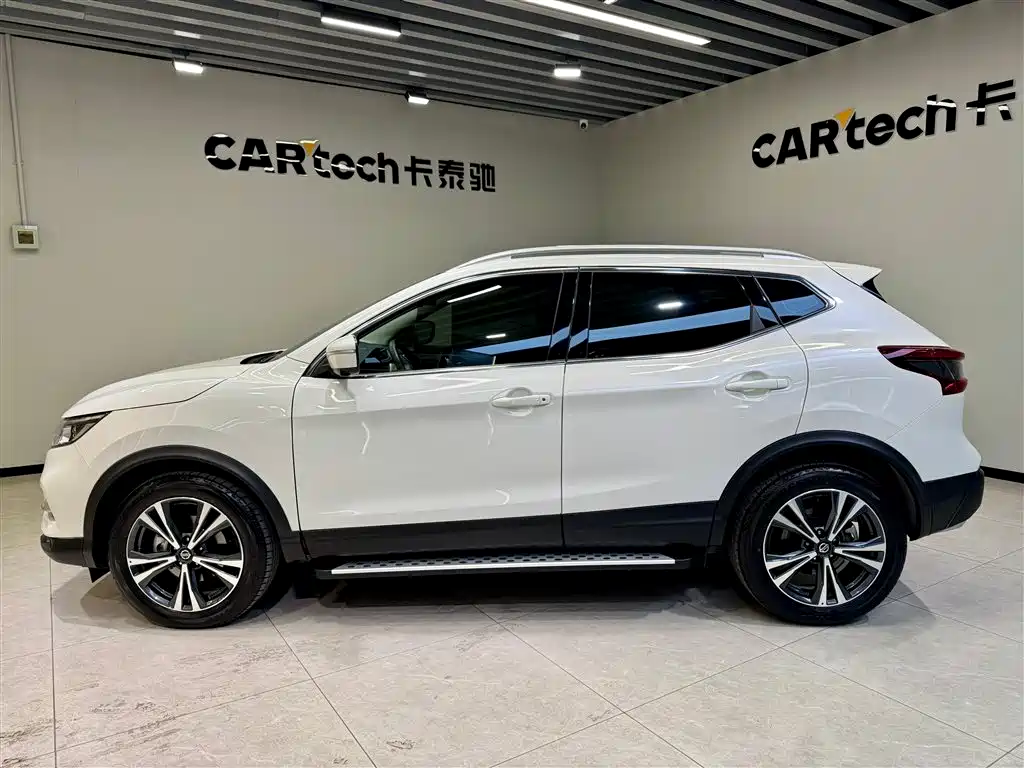 Nissan Qashqai 2023 — фото 7