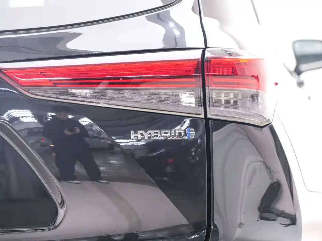 Toyota Highlander 2021 — фото 20