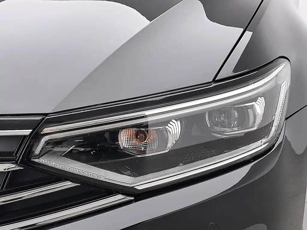 Volkswagen Magotan 2021