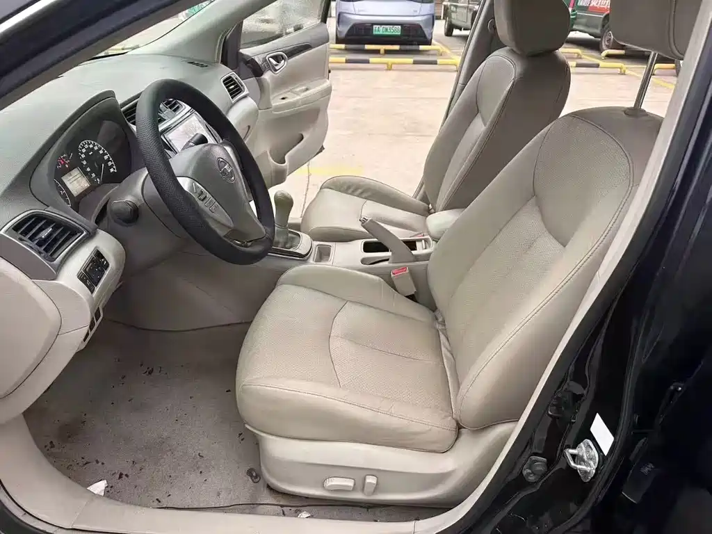 Nissan Sylphy 2013